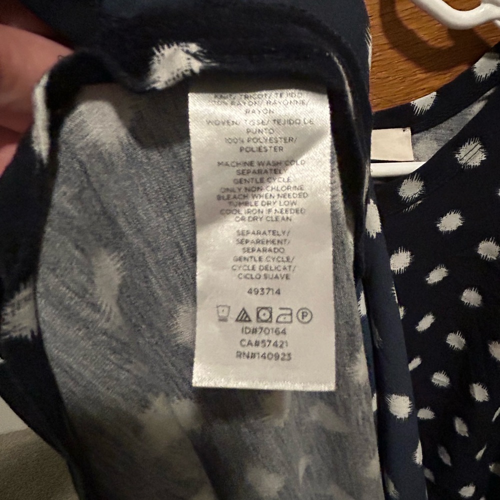 Polka Dot Sleeveless Top - Navy and White - Picture 3 of 5